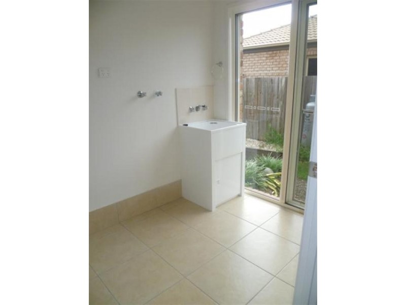 1/44 Pecan Drive, Upper Coomera QLD 4209