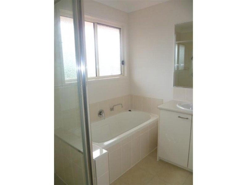 1/44 Pecan Drive, Upper Coomera QLD 4209