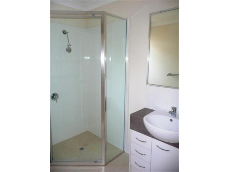 6/20 Jimmy, Coomera QLD 4209