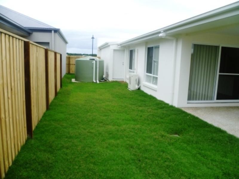 19 Mariner Avenue, Hope Island QLD 4212