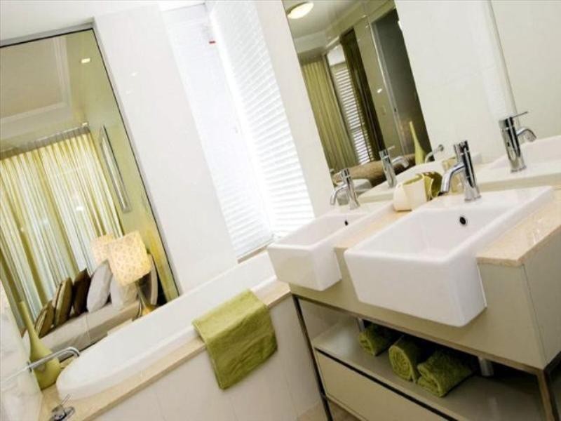 1783 Rialto Quay Drive, Hope Island QLD 4212