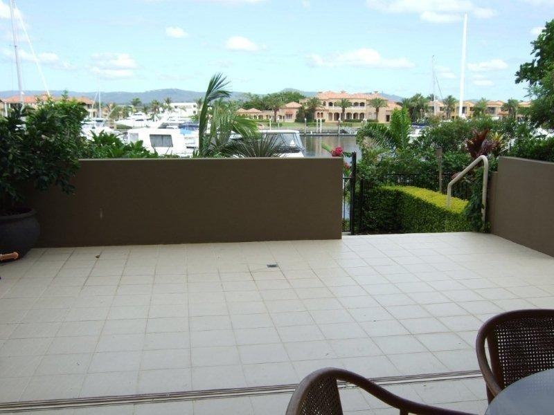 1783 Rialto Quay Drive, Hope Island QLD 4212