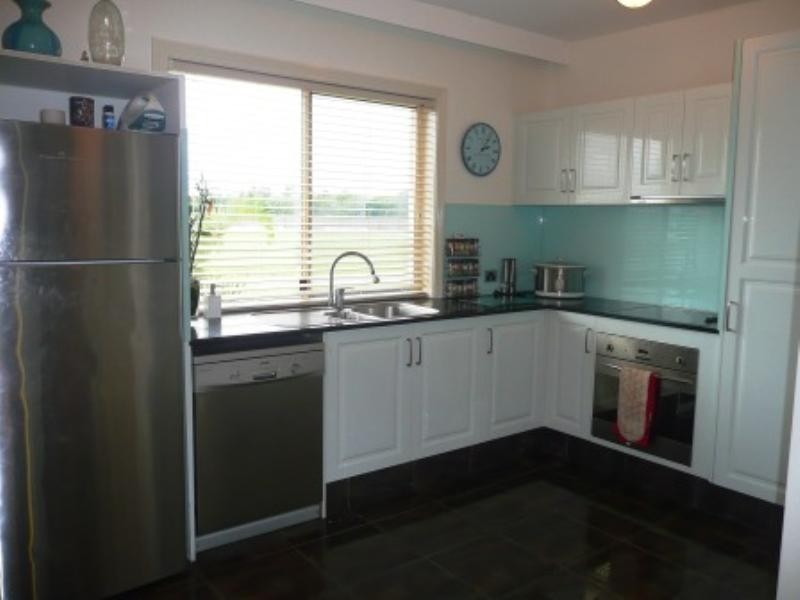 Hope Island QLD 4212