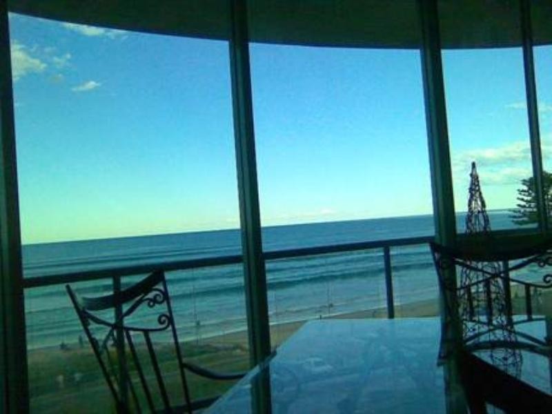 Main Beach QLD 4217