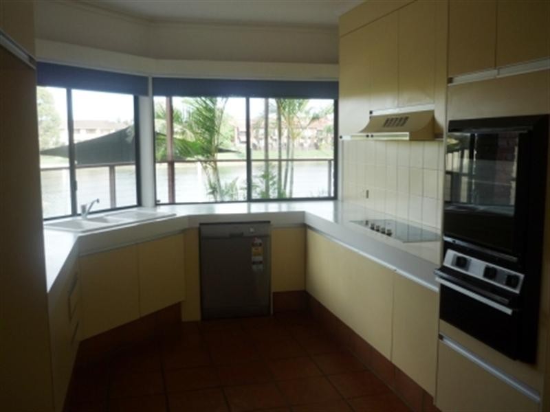 Mermaid Waters QLD 4218