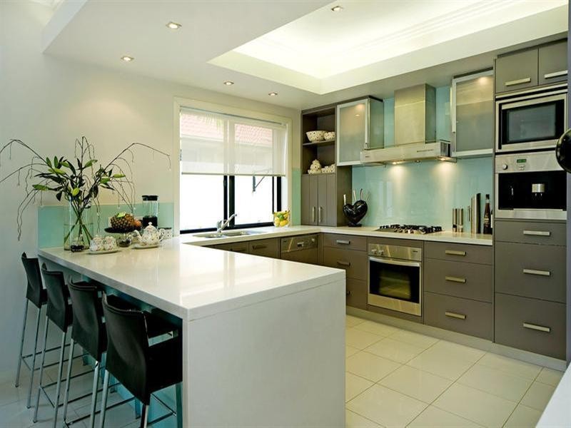 2324 Cressbrook Drive, Hope Island QLD 4212