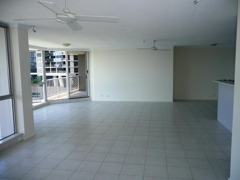 64 Cavill Avenue, Surfers Paradise QLD 4217