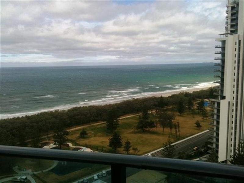 Cnr Charles Ave & Old Burleigh Road, Broadbeach QLD 4218