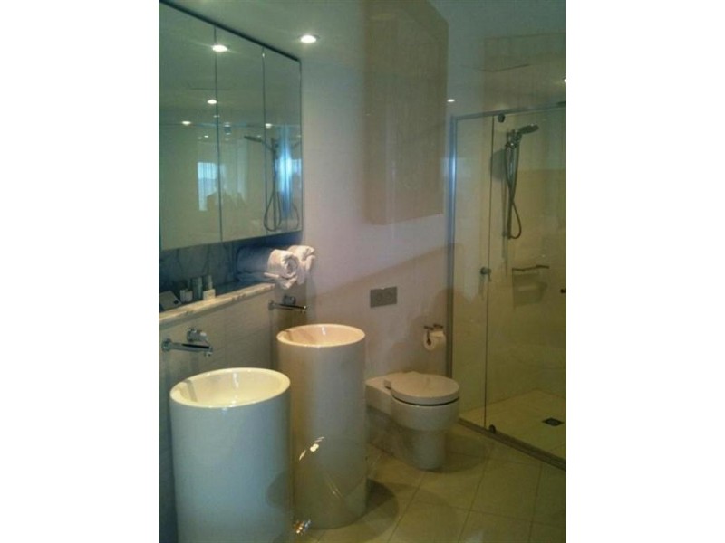 Cnr Charles Ave & Old Burleigh Road, Broadbeach QLD 4218