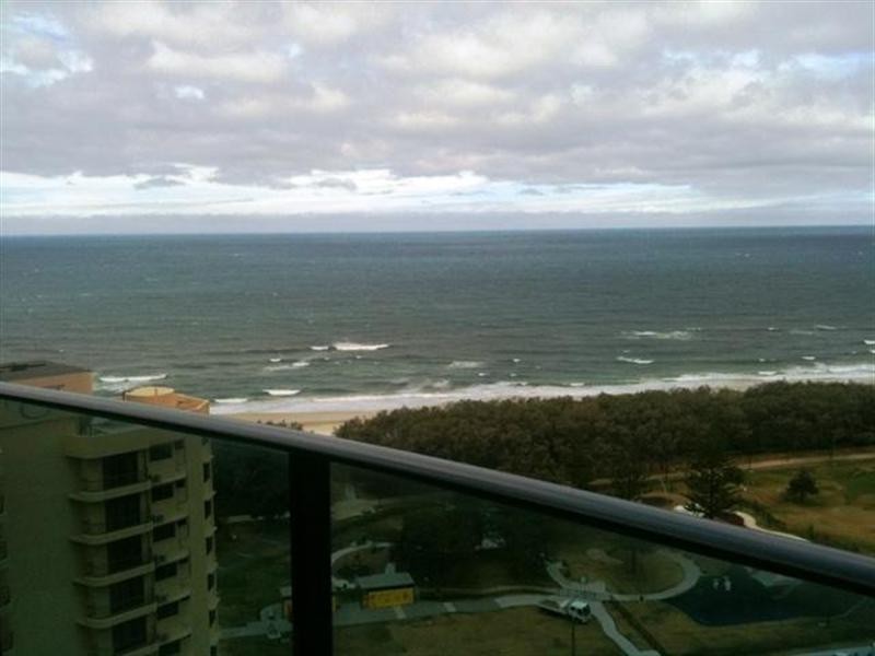 Cnr Charles Ave & Old Burleigh Road, Broadbeach QLD 4218