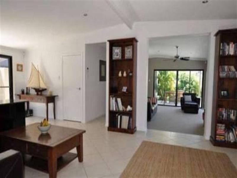 15 Wells Street, Southport QLD 4215