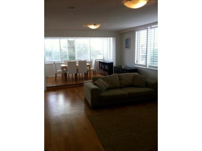 4-25 Pacific Street, Main Beach QLD 4217