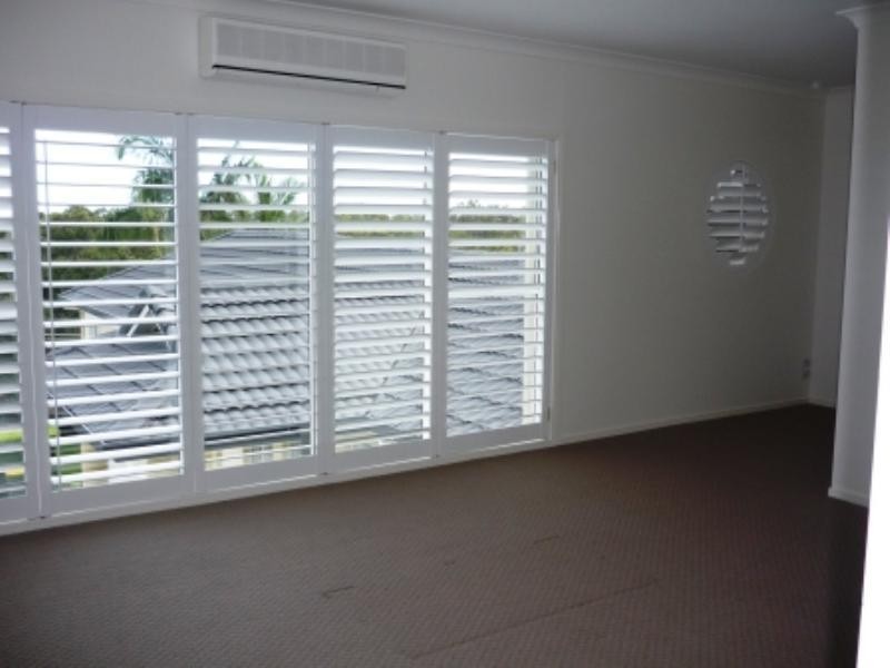 19 Veronica Street, Tallai QLD 4213