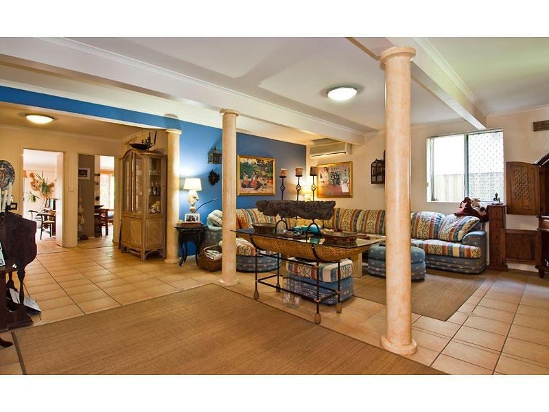 23 Pine Avenue, Surfers Paradise QLD 4217