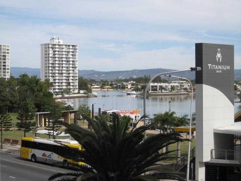 23 Ferny Avenue, Surfers Paradise QLD 4217