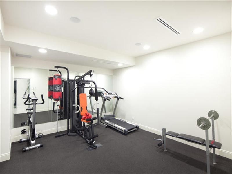 54 Knightsbridge Parade East, Sovereign Islands QLD 4216