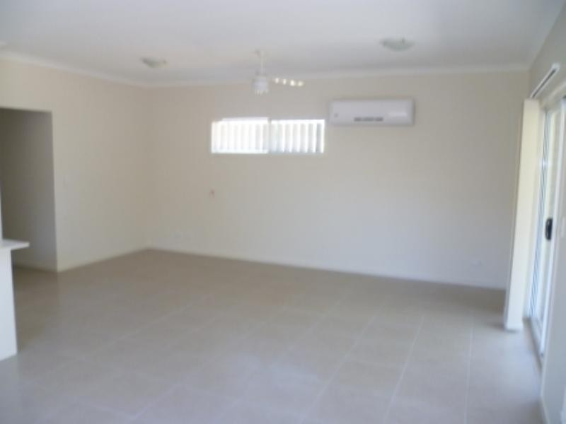 14 Leon Capra Drive, Augustine Heights QLD 4300