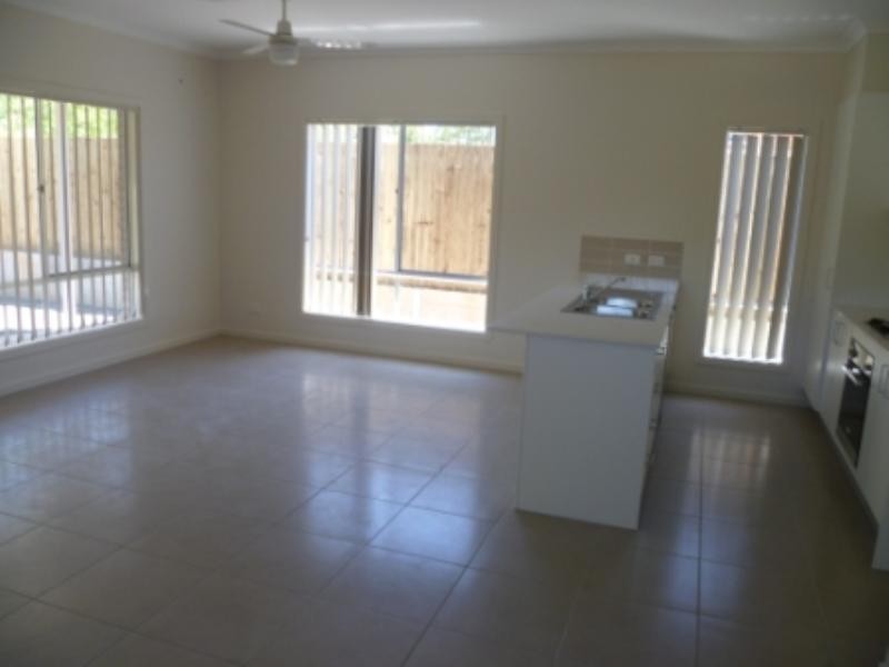 14 Leon Capra Drive, Augustine Heights QLD 4300