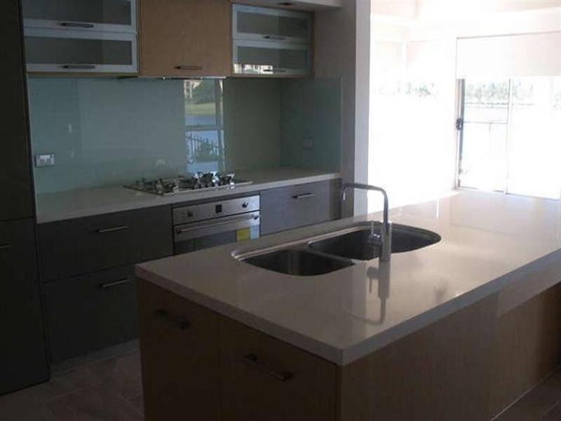 Hope Island QLD 4212