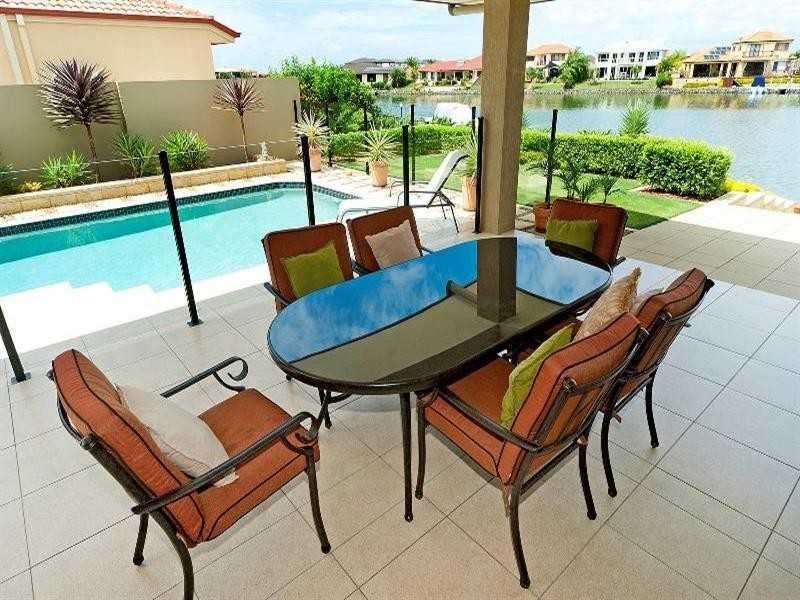 46 The Peninsula, Helensvale QLD 4212