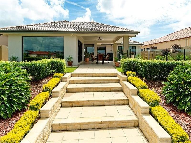 46 The Peninsula, Helensvale QLD 4212