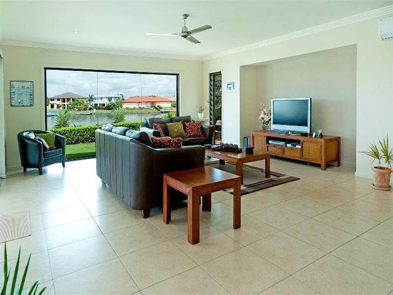 46 The Peninsula, Helensvale QLD 4212