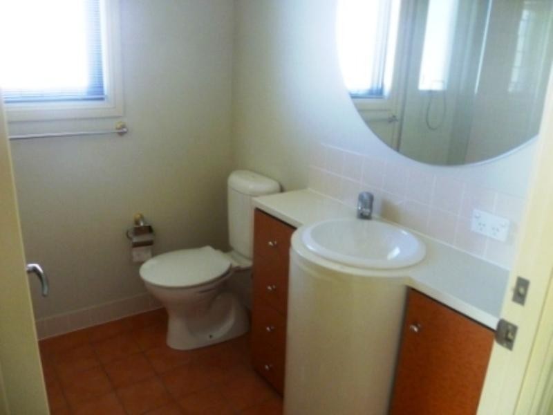 Hope Island QLD 4212