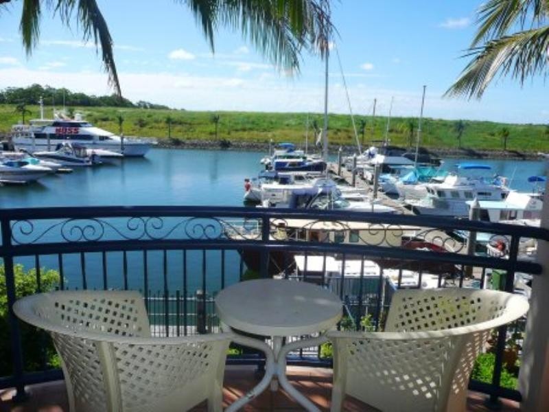 75 John Lund Drive, Hope Island QLD 4212