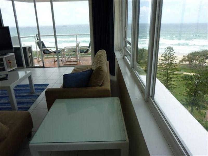 157 Old Burleigh Road, Broadbeach QLD 4218