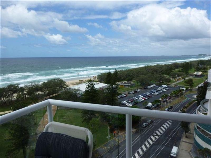 157 Old Burleigh Road, Broadbeach QLD 4218