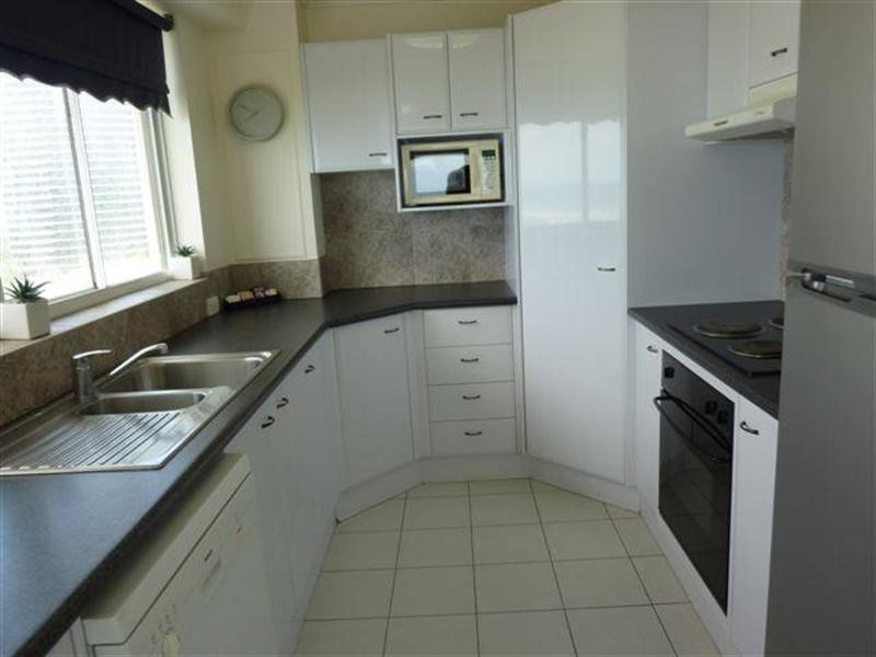 157 Old Burleigh Road, Broadbeach QLD 4218