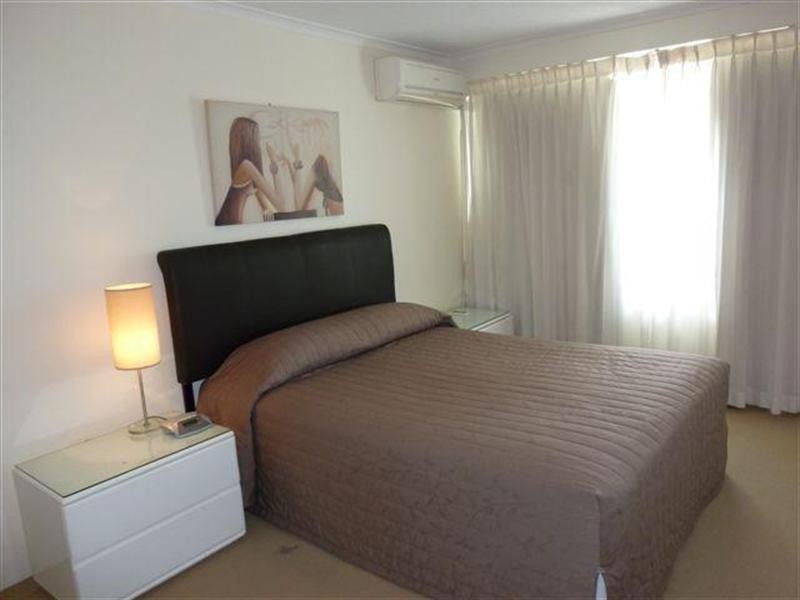 157 Old Burleigh Road, Broadbeach QLD 4218