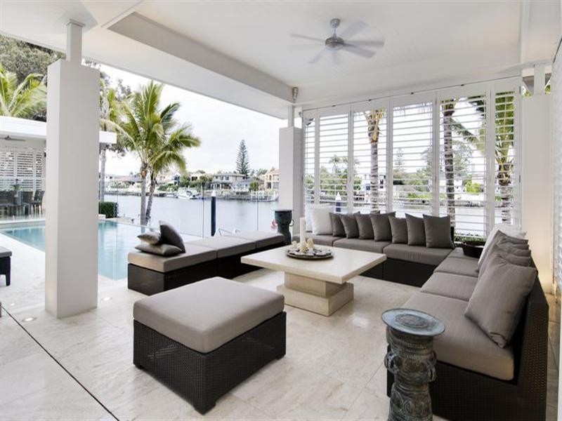 75-77 Monaco Street, Broadbeach Waters QLD 4218