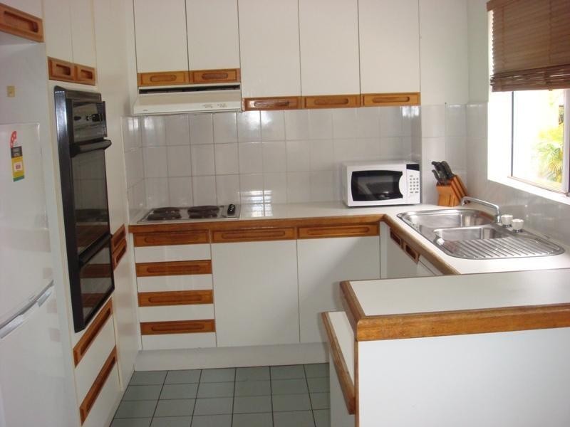 1/37 Peninsular Drive, Surfers Paradise QLD 4217