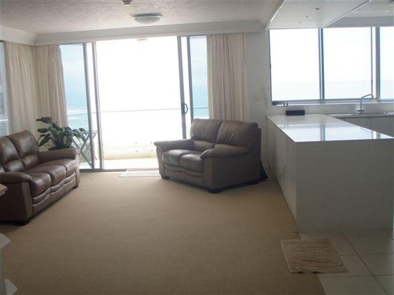 25 Northcliffe Terrace, Surfers Paradise QLD 4217