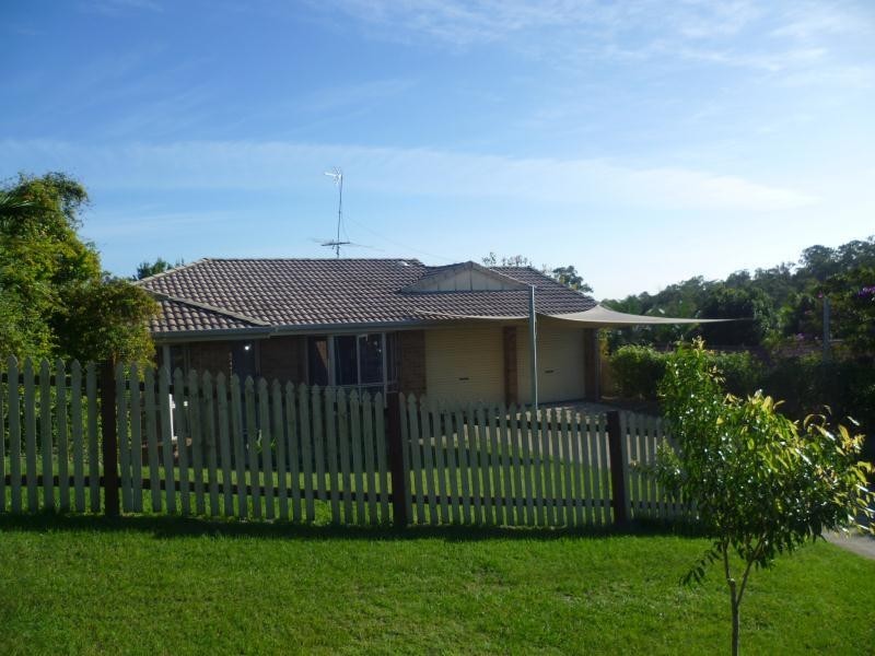 14 Pineneedle Court, Oxenford QLD 4210