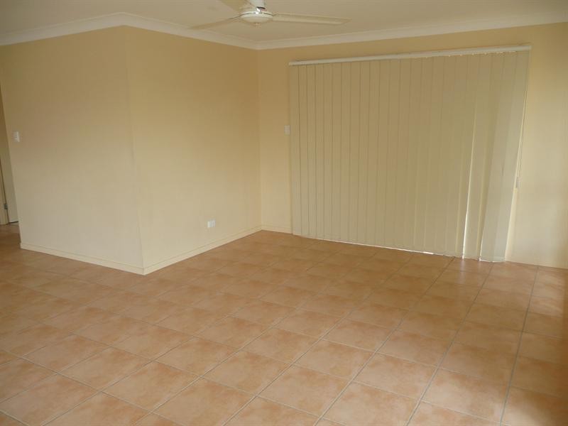 44 Lake Manchester, Logan Reserve QLD 4133