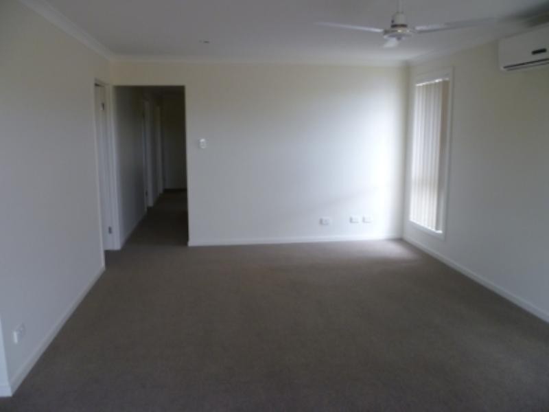 39 Pleasant Drive, Redbank Plains QLD 4301