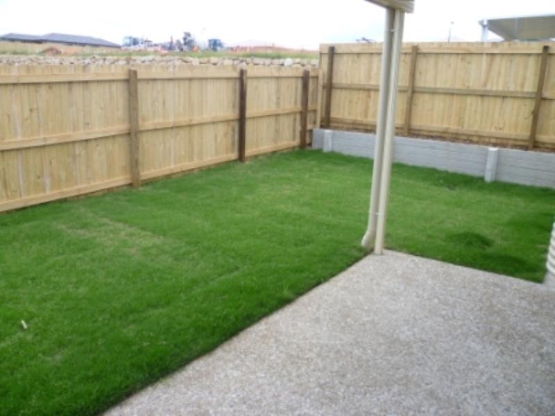 39 Pleasant Drive, Redbank Plains QLD 4301