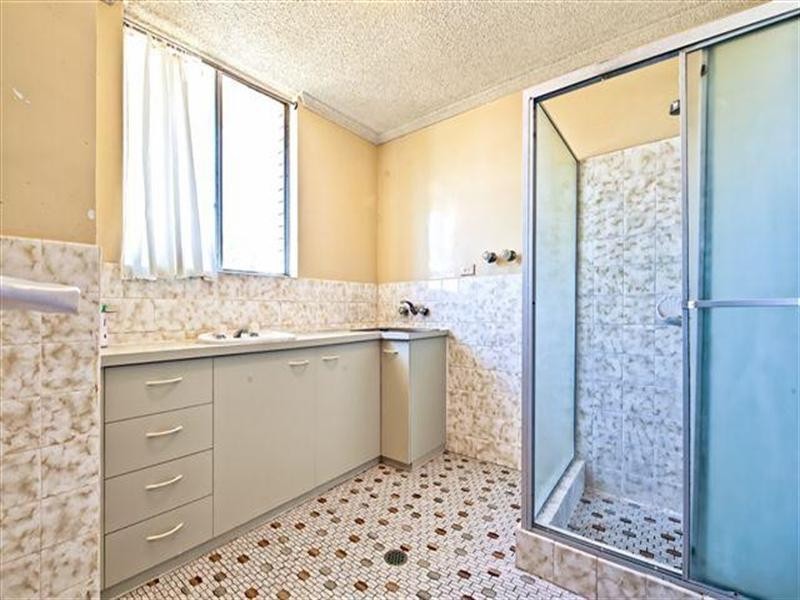 11 Watson Esplanade, Surfers Paradise QLD 4217