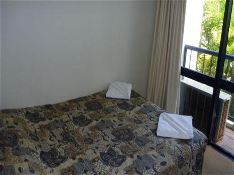 2877 Gold Coast Highway, Surfers Paradise QLD 4217