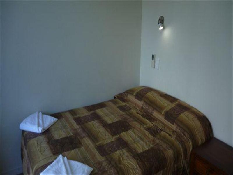 2877 Gold Coast Highway, Surfers Paradise QLD 4217