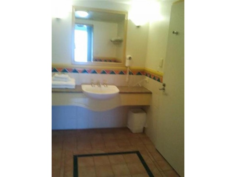 5 Palm Avenue, Surfers Paradise QLD 4217