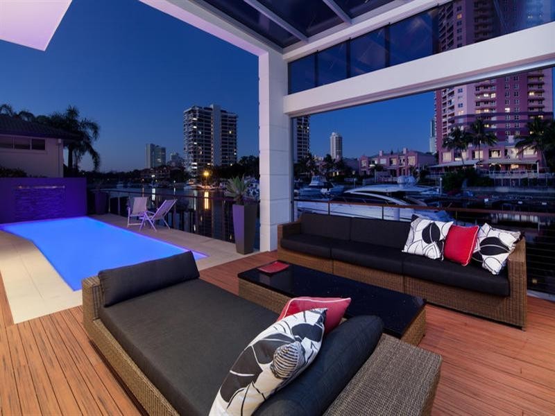 19 Neptune Court, Surfers Paradise QLD 4217