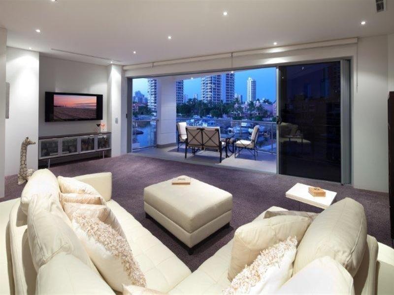 19 Neptune Court, Surfers Paradise QLD 4217