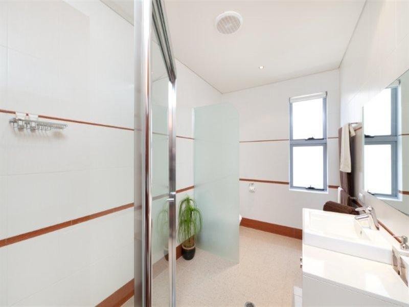 19 Neptune Court, Surfers Paradise QLD 4217