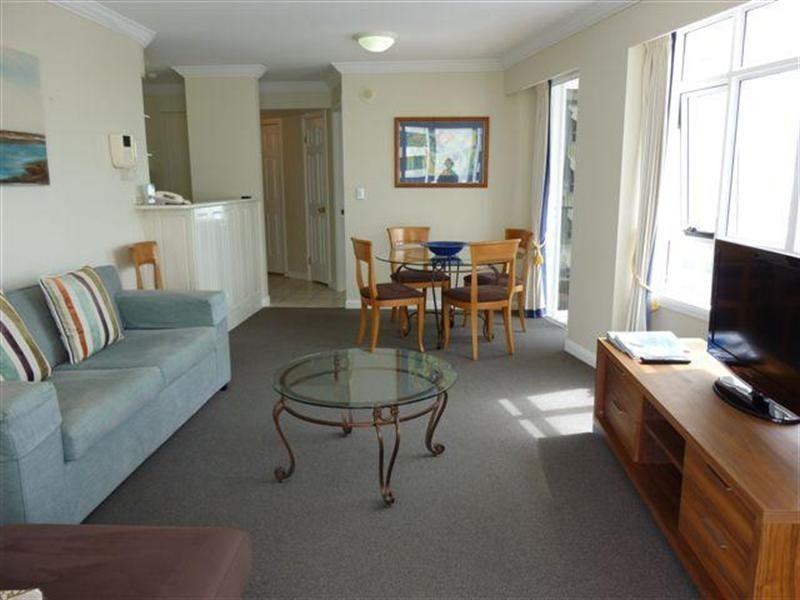 90 Surf Parade, Surfers Paradise QLD 4217