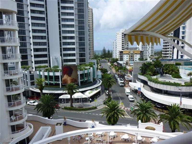 90 Surf Parade, Surfers Paradise QLD 4217