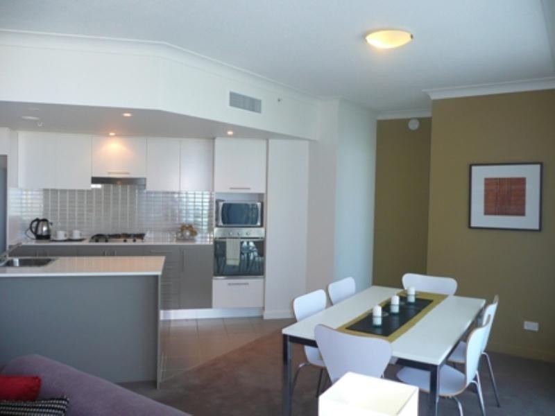 1305-56 Scarborough Street, Southport QLD 4215