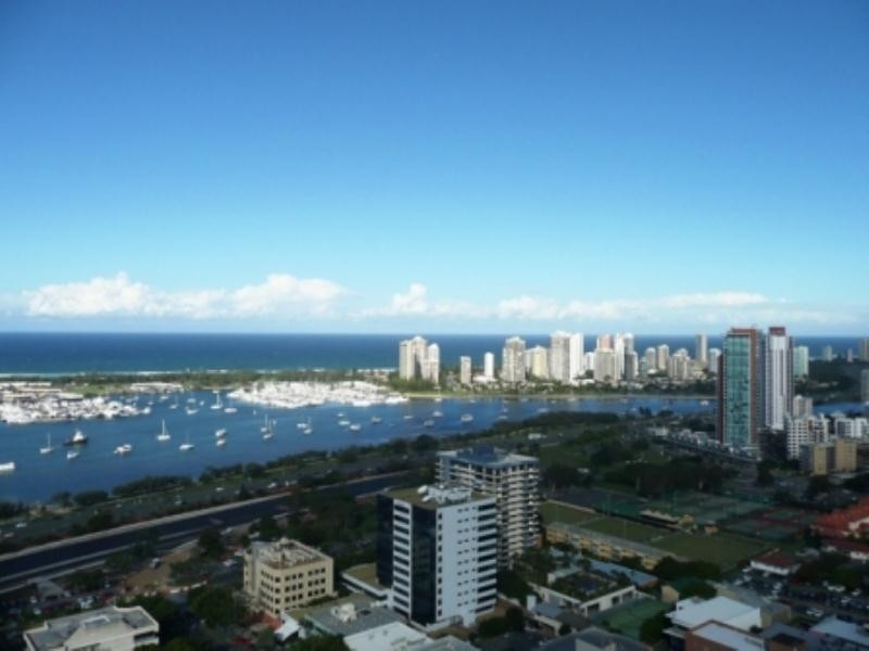 1305-56 Scarborough Street, Southport QLD 4215